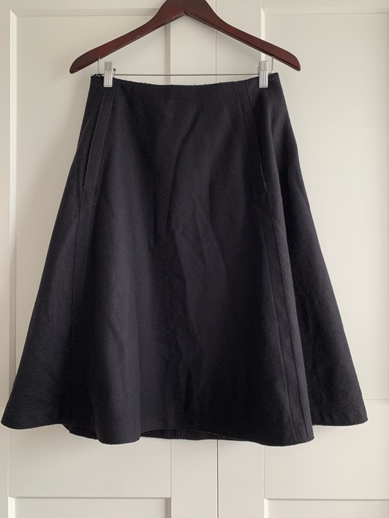 COS Dresses & Skirts - COS Skirt Dark Navy blue A-Line wool Skirt Women's size 10